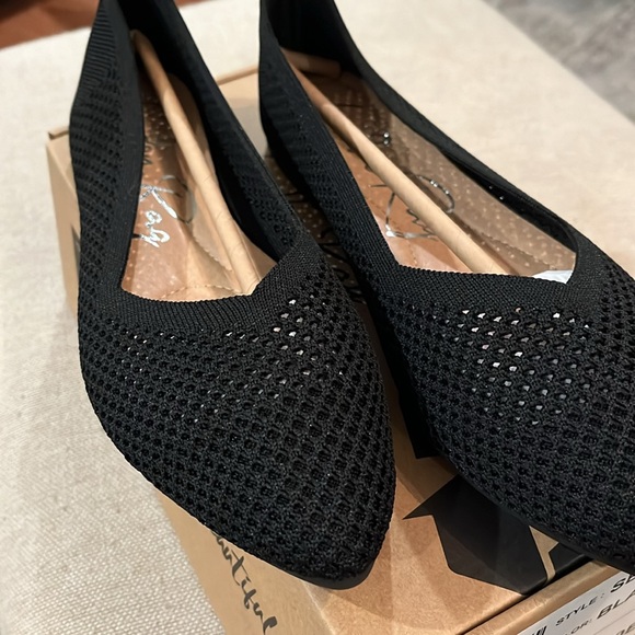 London Rag Selaris Black Fly Knit Slip On Ballerinas/NIB/9 - Picture 7 of 10